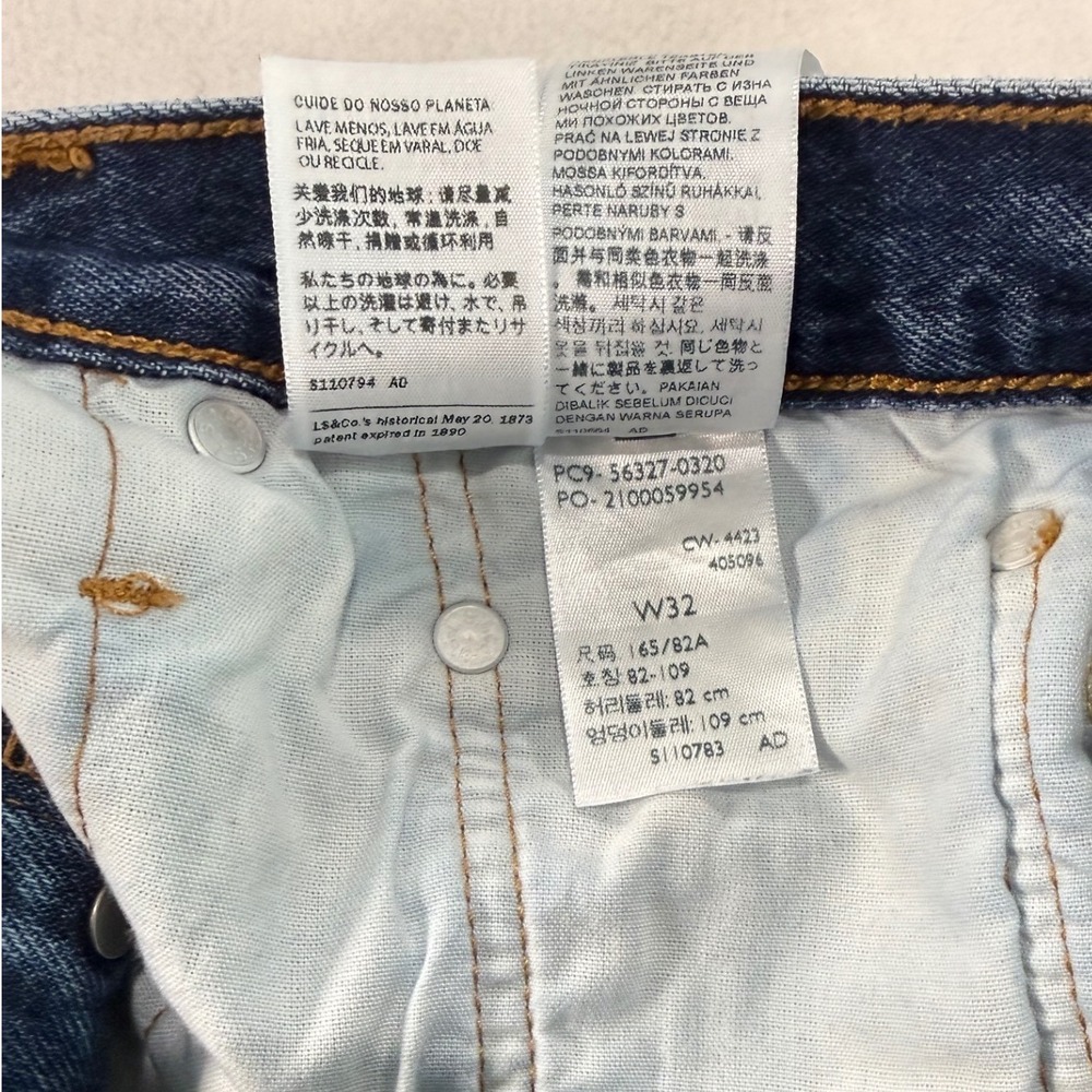 Levis 501 Original Denim Shorts Blue Distressed High Rise Frayed Hem Womens 32 - Picture 11 of 11